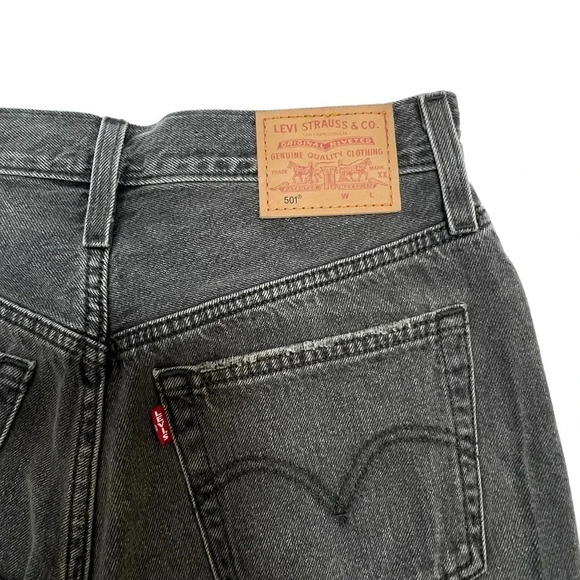 Levi's Premium 501 Cut Off  Denim Shorts 100% Cotton Button Fly Black Size 25 - Picture 6 of 12